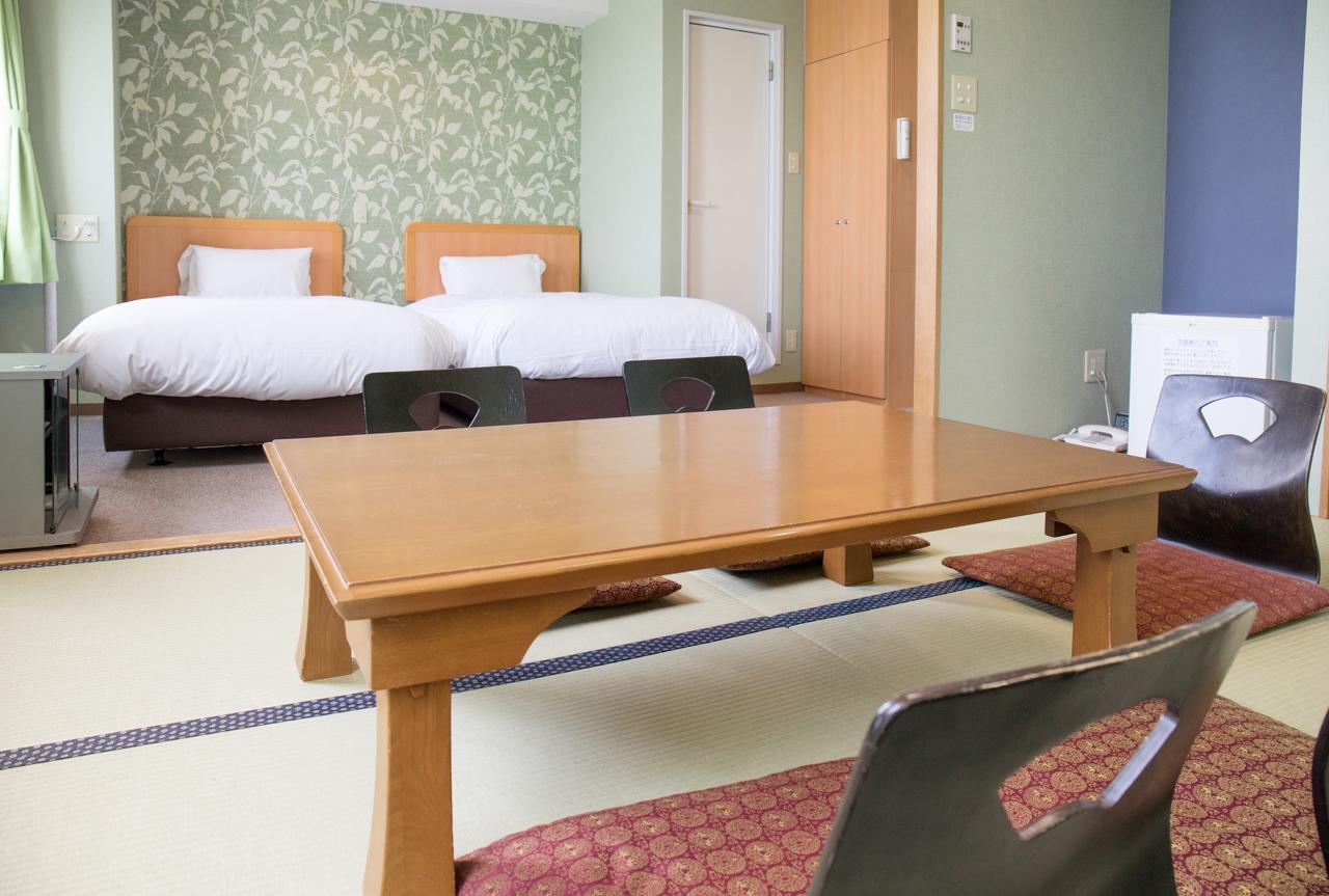Kur And Hotel Suruga ชิซุโอกะ ภายนอก รูปภาพ